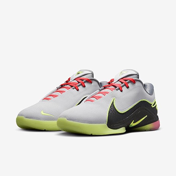 Nike LeBron 23
